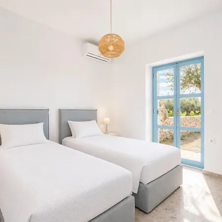 Dream White Villa *